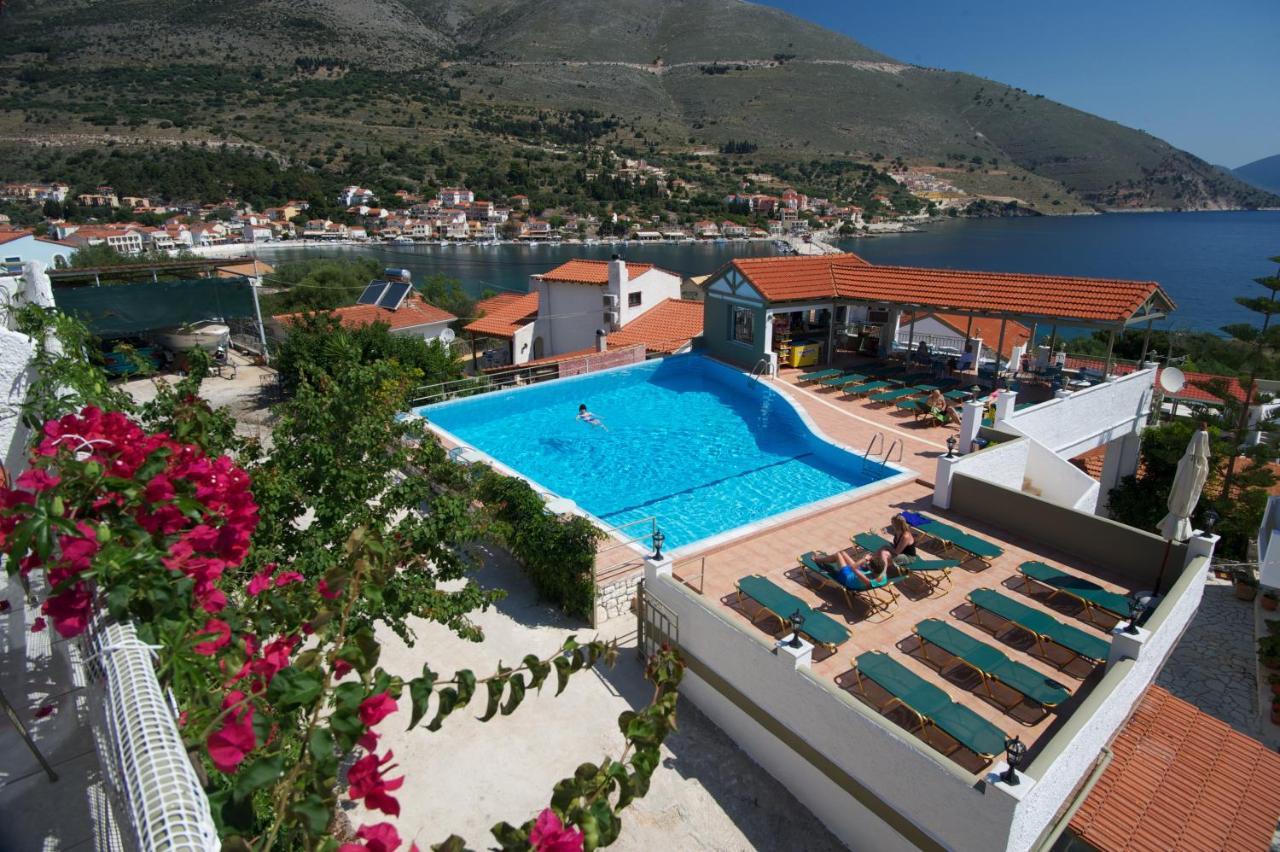 Makis Village-Apartments Agia Efimia Exteriér fotografie