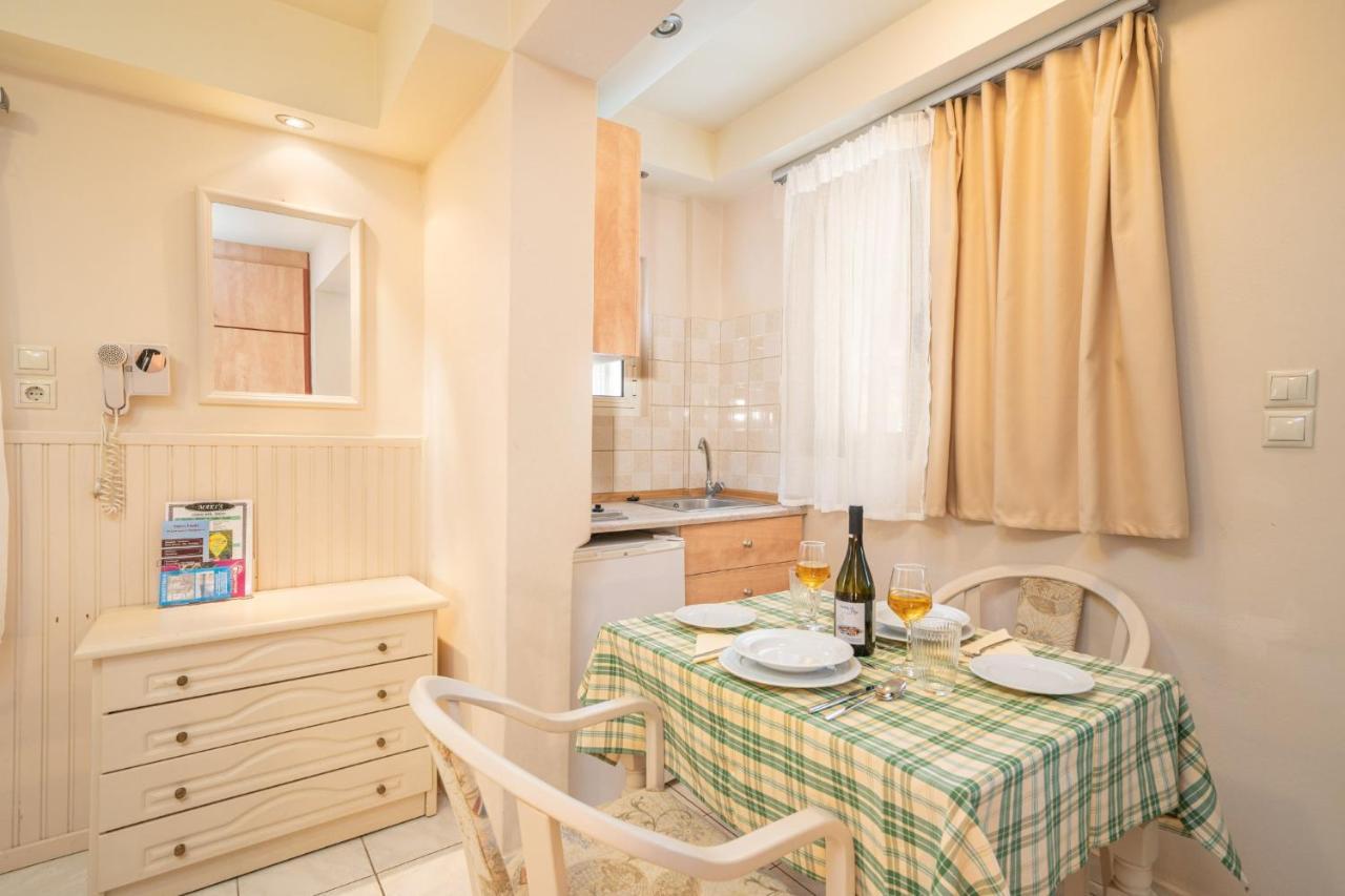 Makis Village-Apartments Agia Efimia Exteriér fotografie
